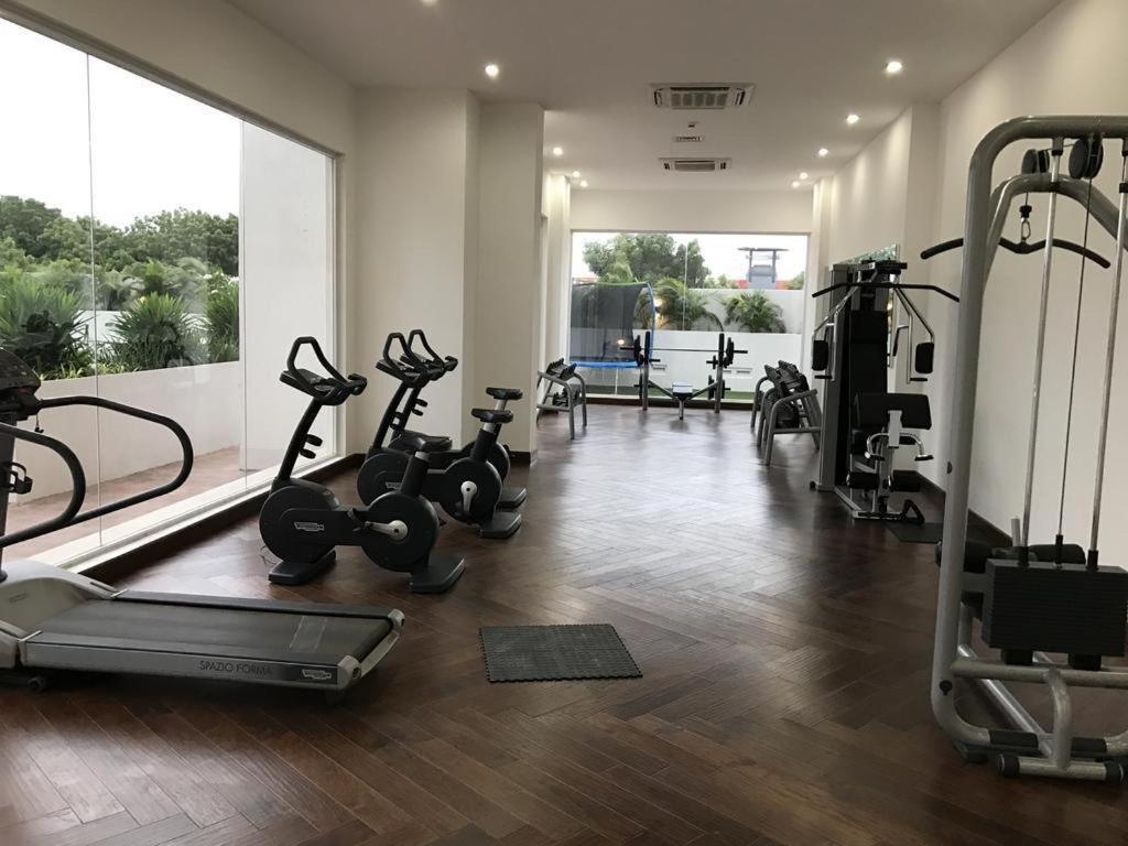 The Gallery Luxury Apartments Аккра Экстерьер фото