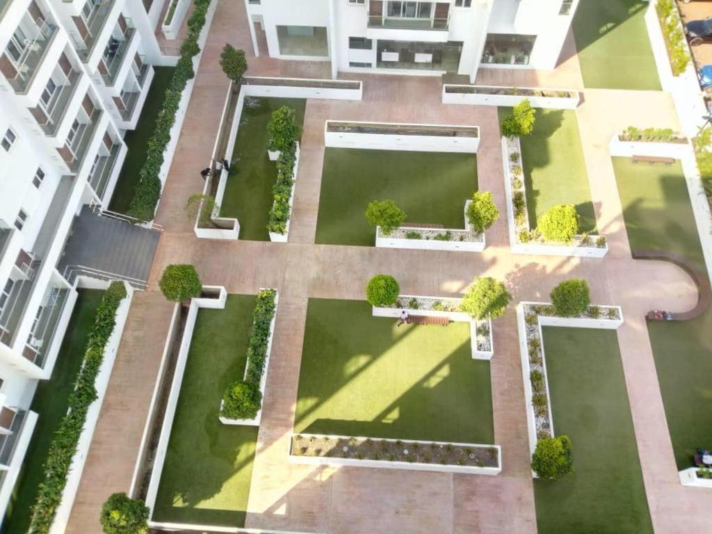 The Gallery Luxury Apartments Аккра Экстерьер фото